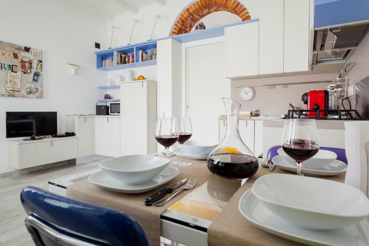 Charming Apartment On The Darsena Navigli - Pulizia Eccezionale Milánó Kültér fotó