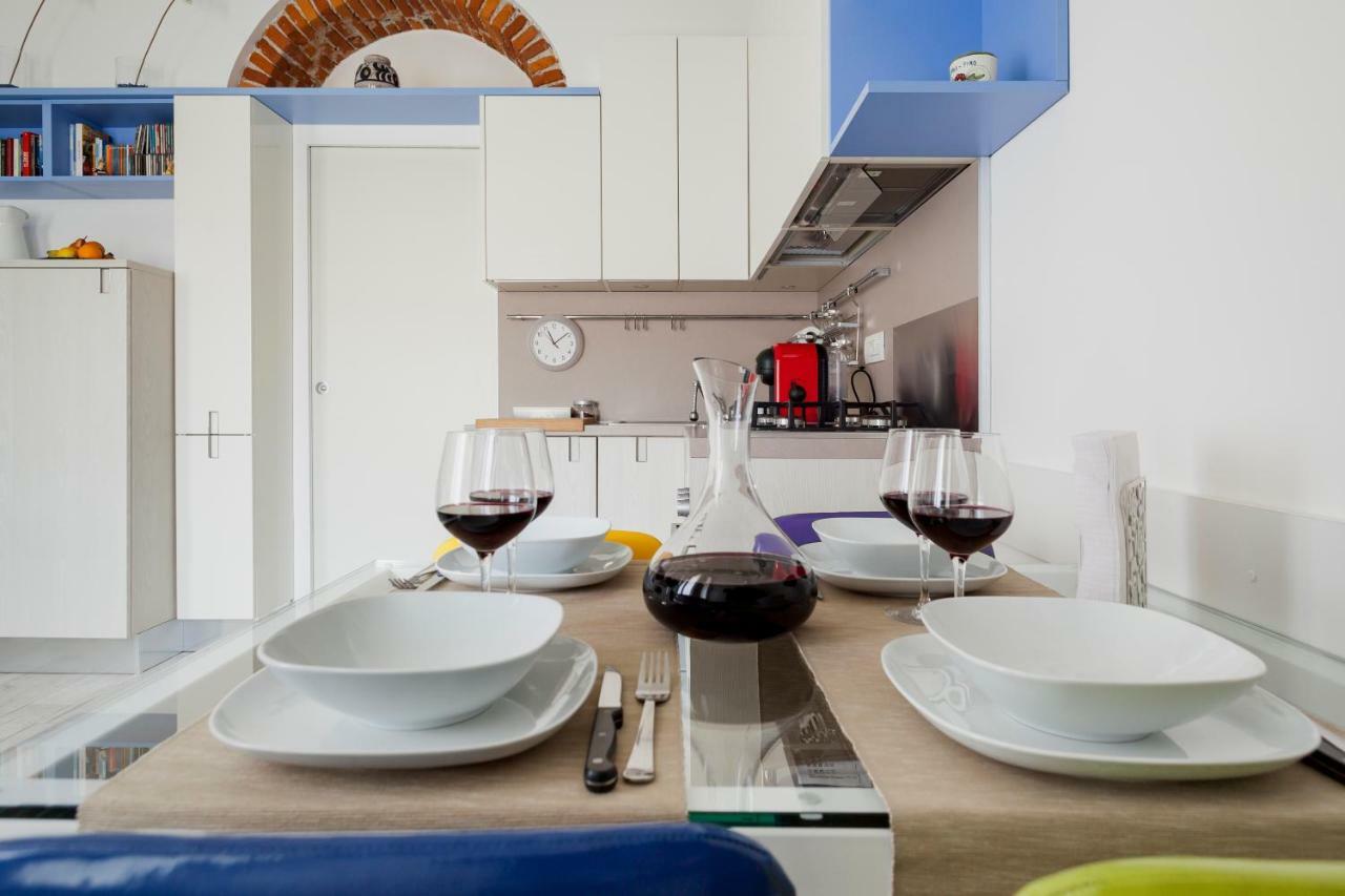Charming Apartment On The Darsena Navigli - Pulizia Eccezionale Milánó Kültér fotó
