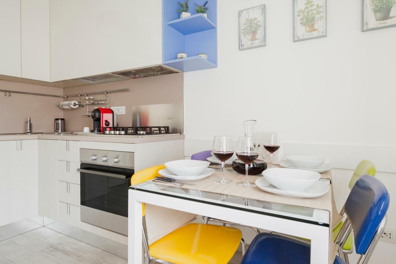 Charming Apartment On The Darsena Navigli - Pulizia Eccezionale Milánó Kültér fotó