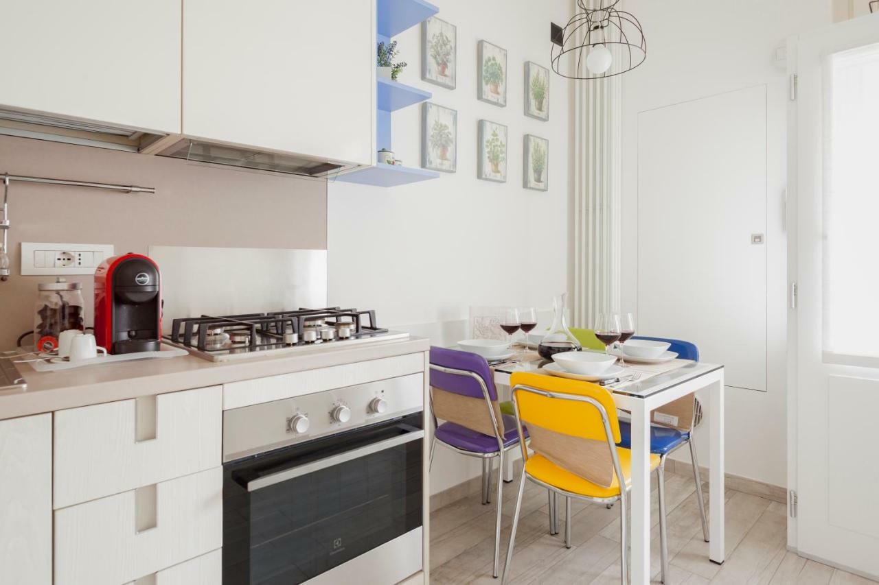 Charming Apartment On The Darsena Navigli - Pulizia Eccezionale Milánó Kültér fotó